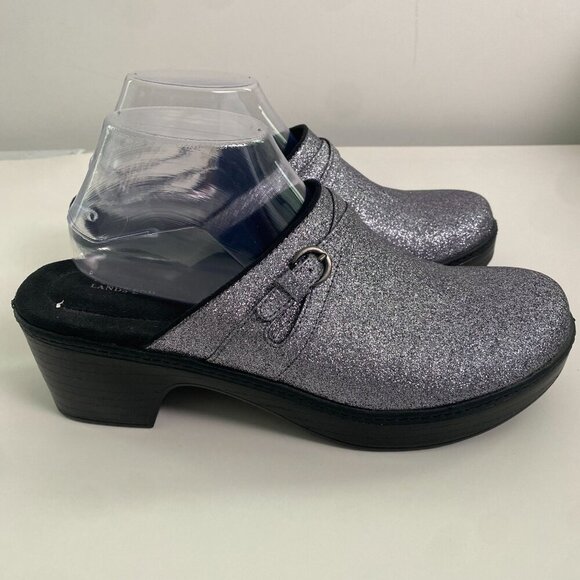 Lands End Womens NWOT Sparkly Silver Glitter Clogs with Buckle Size 10B - Picture 2 of 8